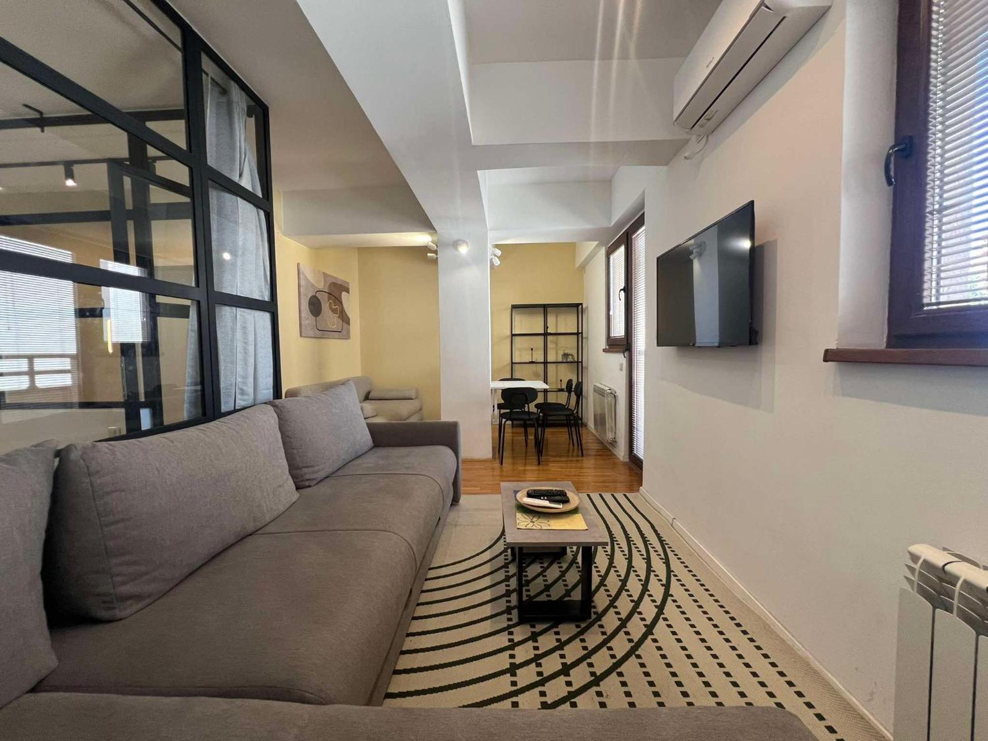 Gigi Apartment By Eluxory Skopje Bagian luar foto