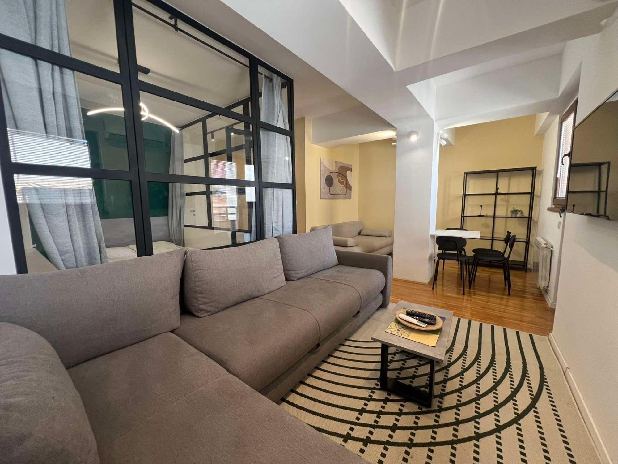 Gigi Apartment By Eluxory Skopje Bagian luar foto