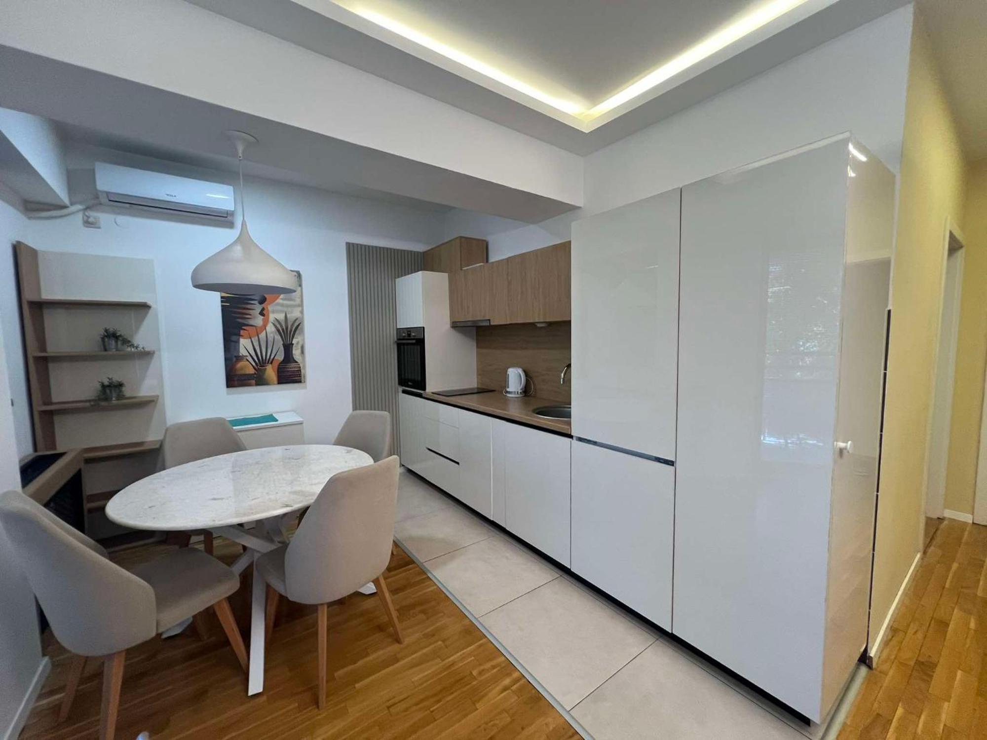 Gigi Apartment By Eluxory Skopje Bagian luar foto