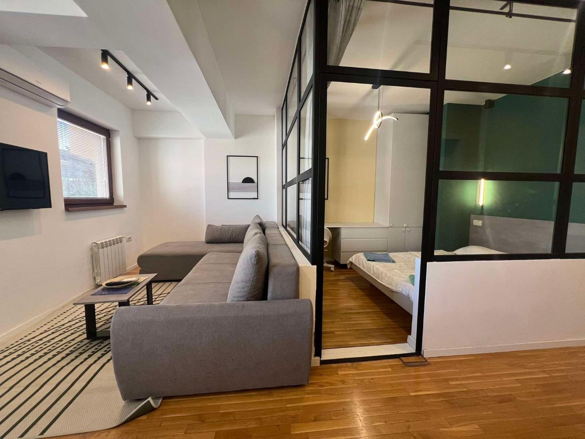 Gigi Apartment By Eluxory Skopje Bagian luar foto