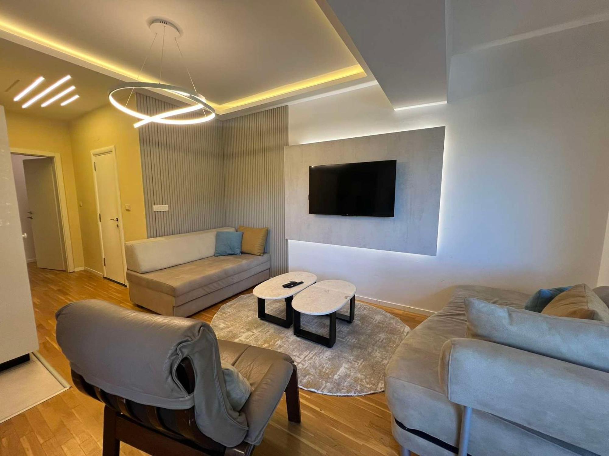 Gigi Apartment By Eluxory Skopje Bagian luar foto