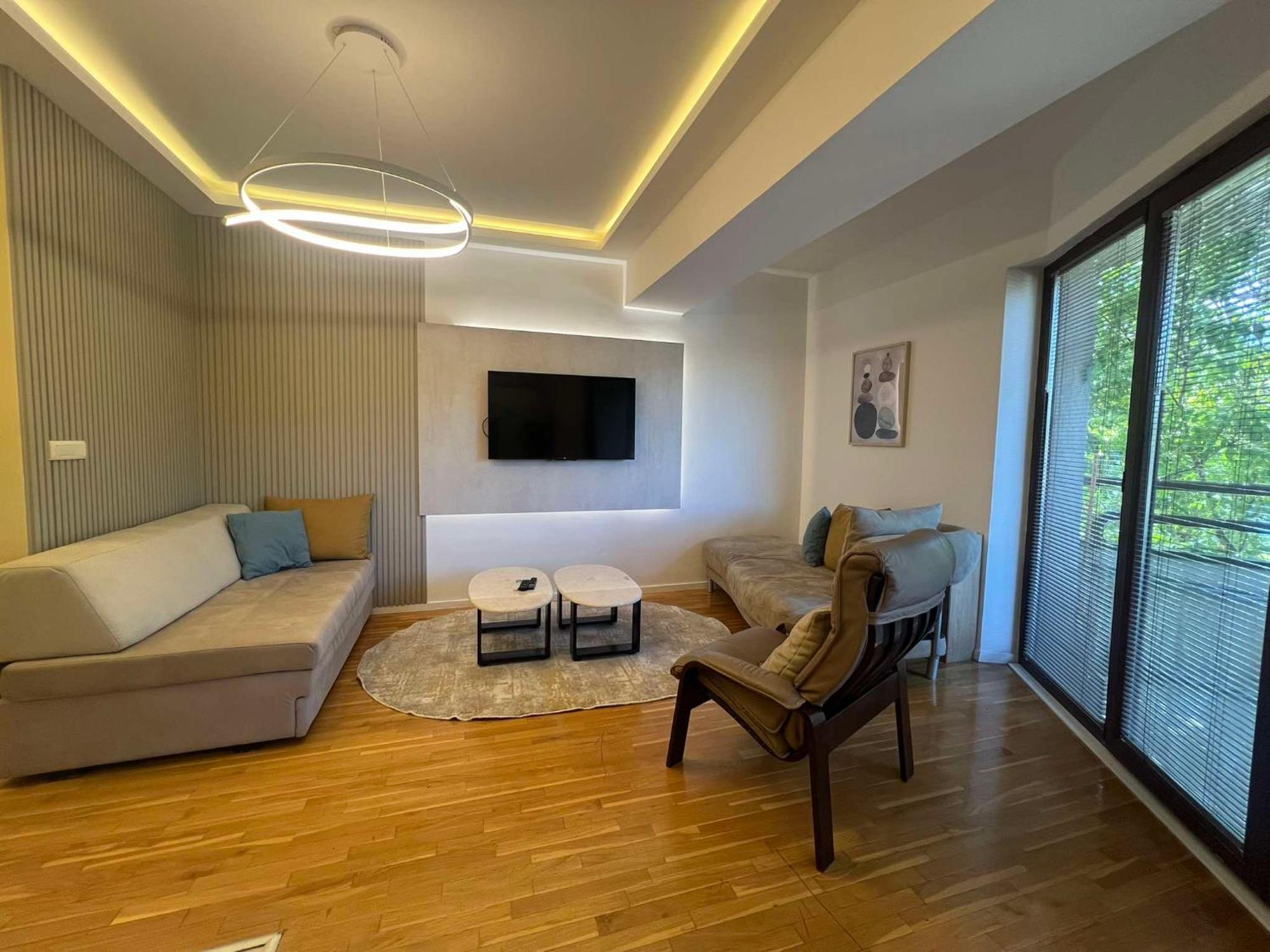 Gigi Apartment By Eluxory Skopje Bagian luar foto